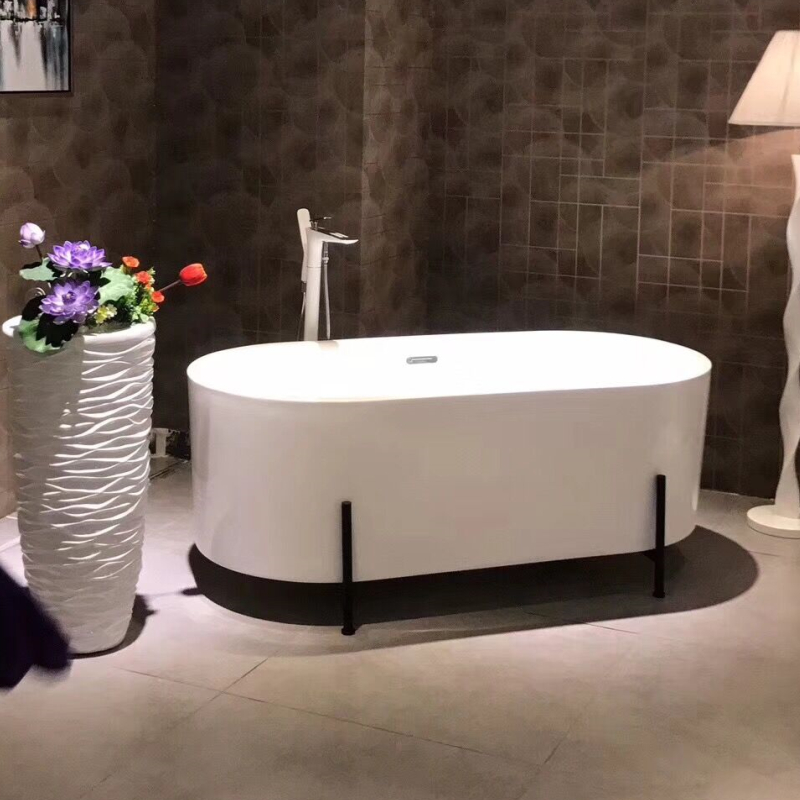 A Bathtub Selection will be Important in a Bathroom